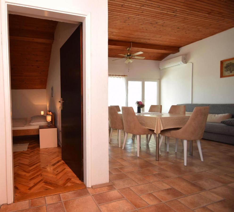 Apartment Skeva Starigrad Paklenica Exterior foto